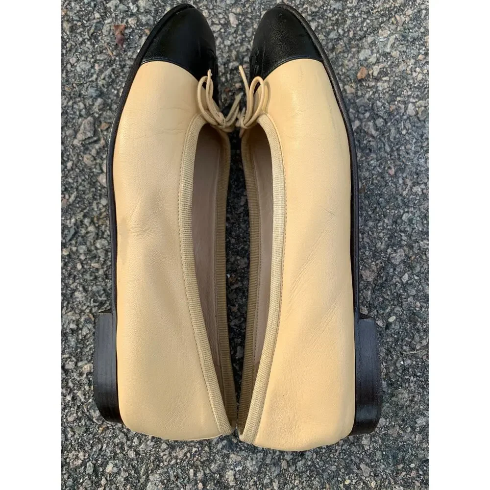 Authentic Chanel Lambskin Leather Ballet Flats EU 36 Two Tone Beige Black CC Tan